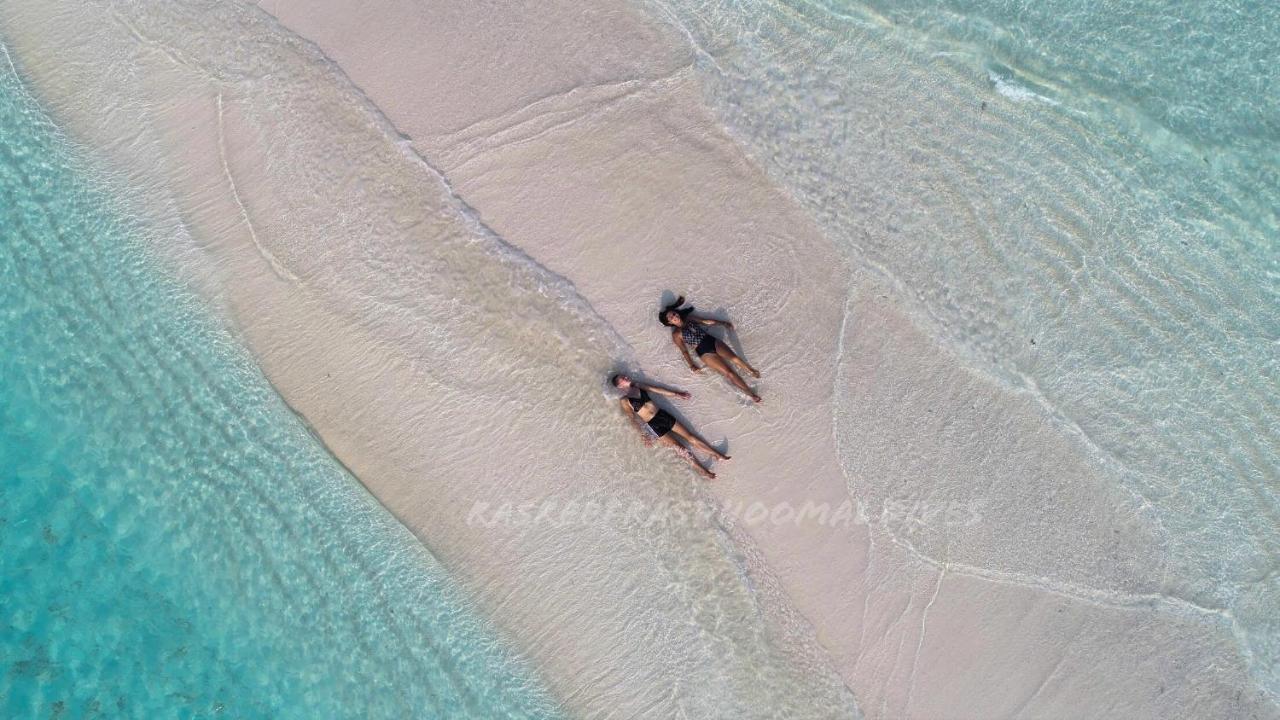 Rasreef Rasdhoo Maldives Hotel Bagian luar foto