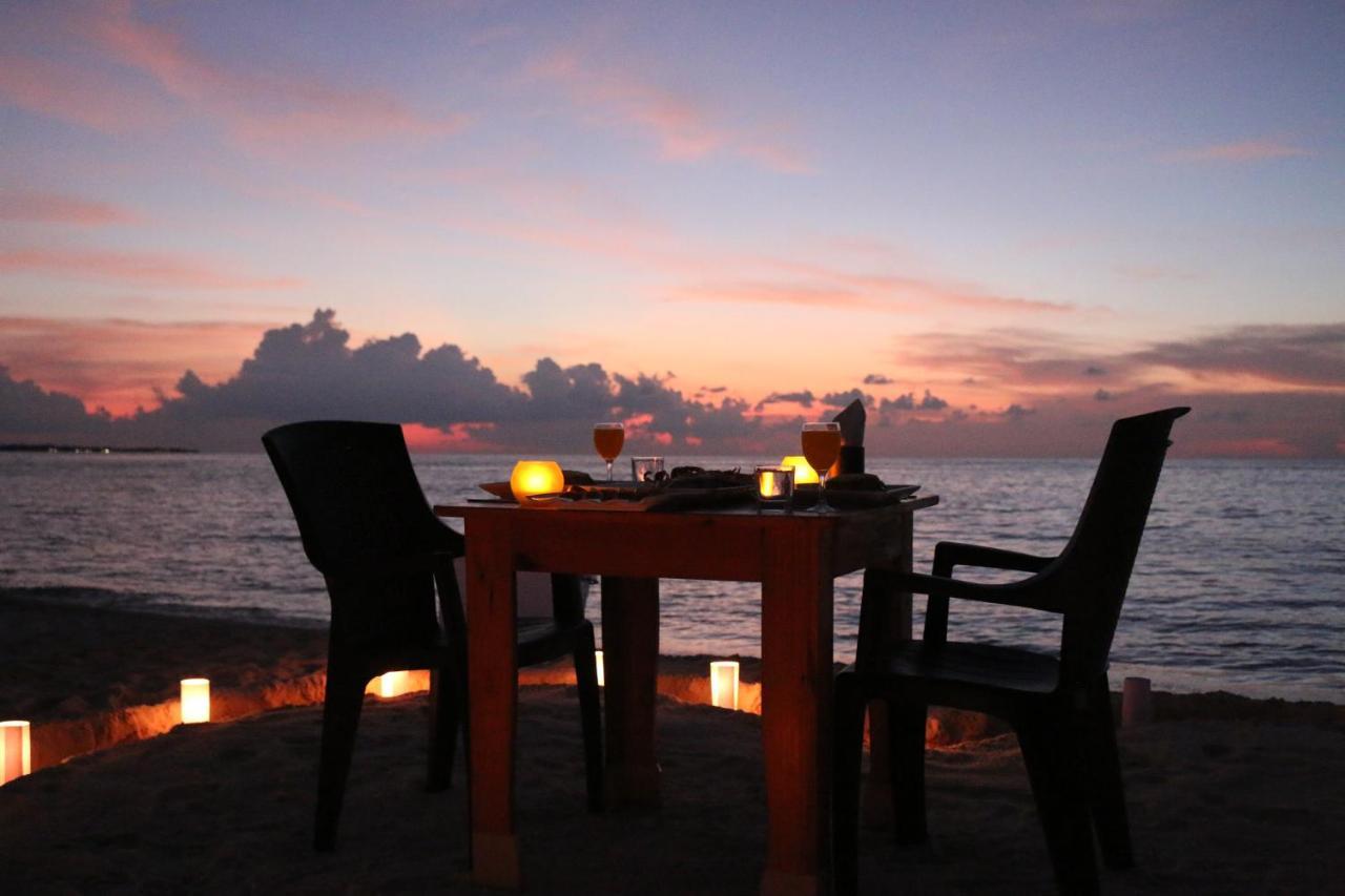 Rasreef Rasdhoo Maldives Hotel Bagian luar foto